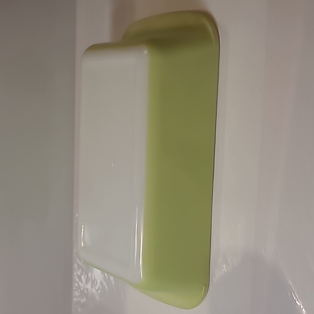 Vintage Pyrex canada 212 short loaf pan 222 type ĺime green color stamp reversed